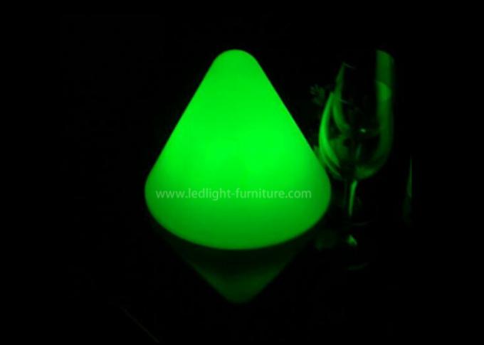 Lampade da tavolo decorative a pile del LED, luce notturna a forma di cono del bambino di RGB