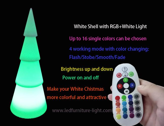 Albero portatile di natale bianco della lampada di pavimento di potenza della batteria LED con un'accensione di 16 colori