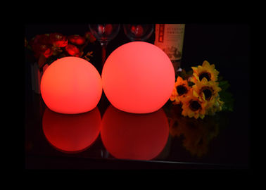 Porcellana La palla dell'umore LED della materia plastica accende il diametro 10 cm con telecomando fornitore