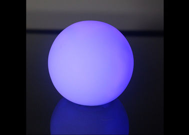 Porcellana La piccola luce notturna della palla LED di cm del diametro 8 può galleggiando sull'acqua per la decorazione dello stagno fornitore