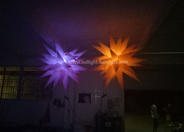 Porcellana La bella luce gonfiabile del LED/decorazioni d'attaccatura della stella si accende per il soffitto fornitore
