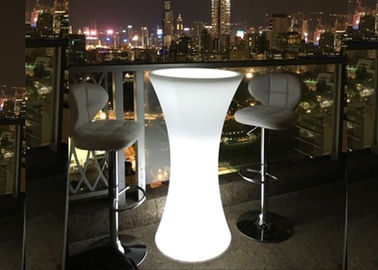 Alta mobilia rotonda della Tabella di cocktail messa con illuminazione variopinta