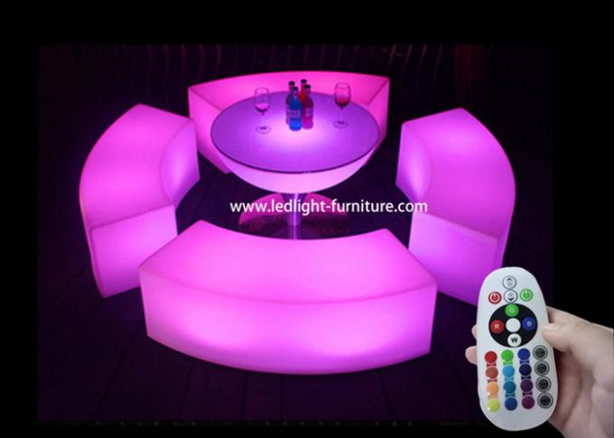 Alla moda accenda la sedia all'aperto degli sgabelli da bar del LED con un cambiamento di 16 colori