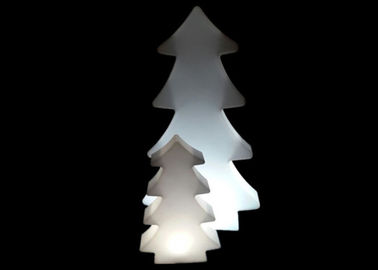 Porcellana Lampada di pavimento a forma di dell'albero di plastica LED a pile per la decorazione all'aperto di Natale fornitore