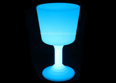 Porcellana La progettazione speciale LED accende la Tabella laterale a pile con forma di vetro di vino fornitore