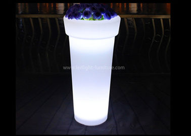 Porcellana Vasi da fiori illuminati livello rotondo leggero 16 colori ricaricabili per all'aperto fornitore