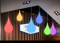 La goccia di acqua d'attaccatura ha modellato la progettazione variopinta divertente di uso della stanza/negozio di illuminazione di Deco